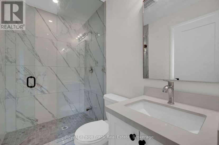 323 Anderson Avenue — photo 31 of 40