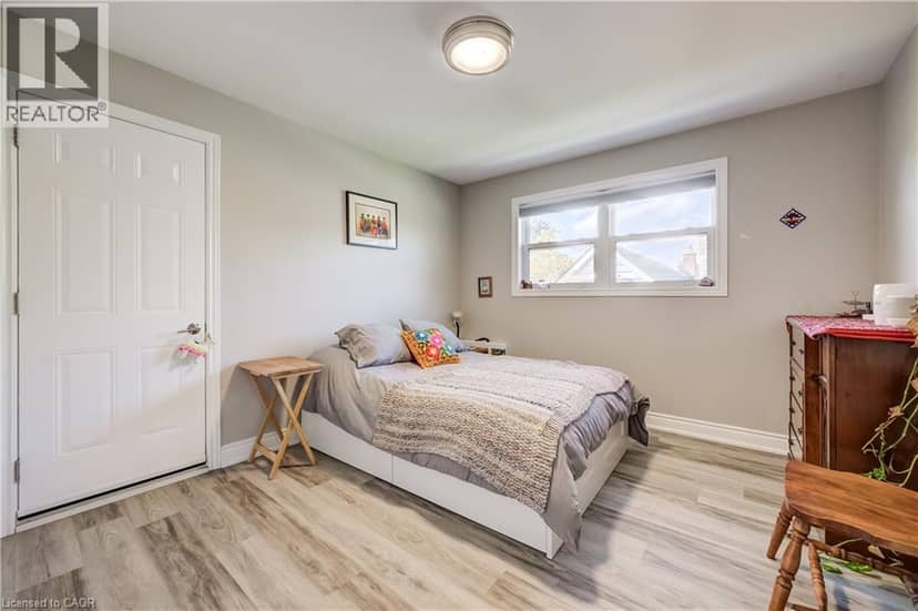 283 BECKER Street — photo 11 of 40