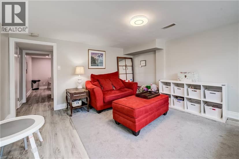 283 BECKER Street — photo 18 of 40