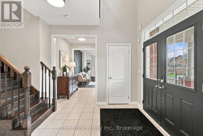 115 Noden Crescent — photo 4 of 40