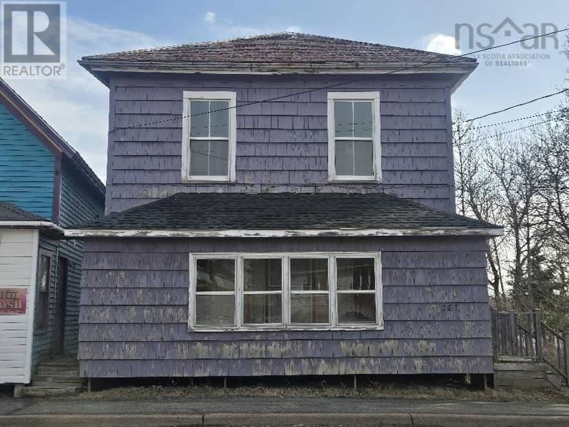 287 Main Street — photo 1 of 2