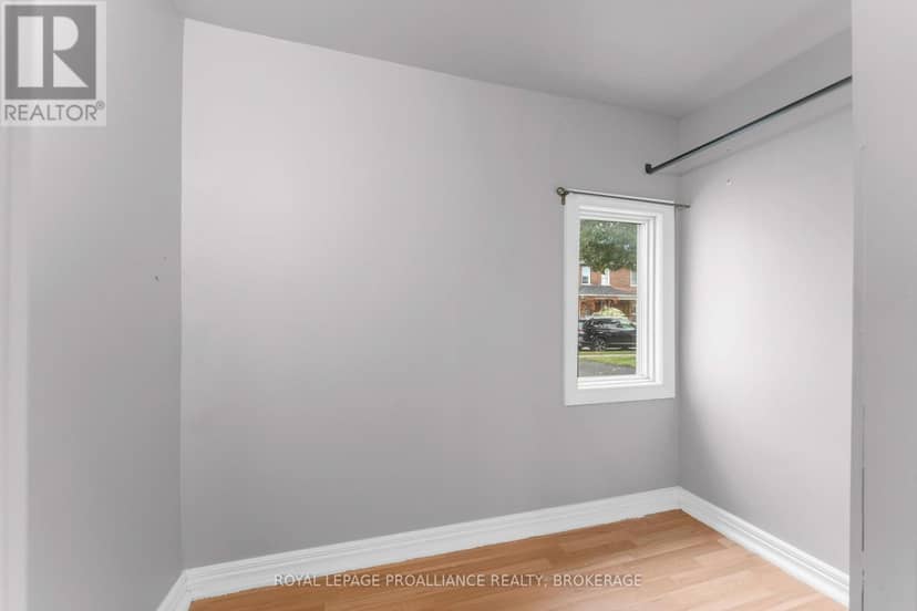 262 Brock Street — photo 19 of 38
