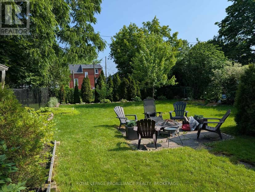 51 Dundas Street, Kingston, photo 3