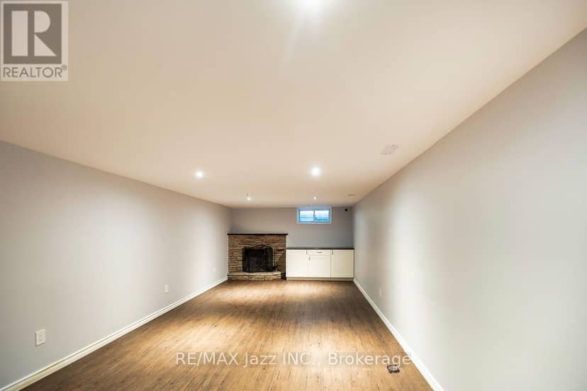 149 Abbott Boulevard — photo 17 of 25