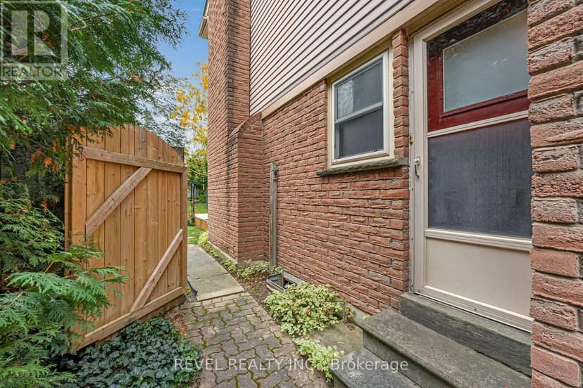 806 Linden Court — photo 24 of 27