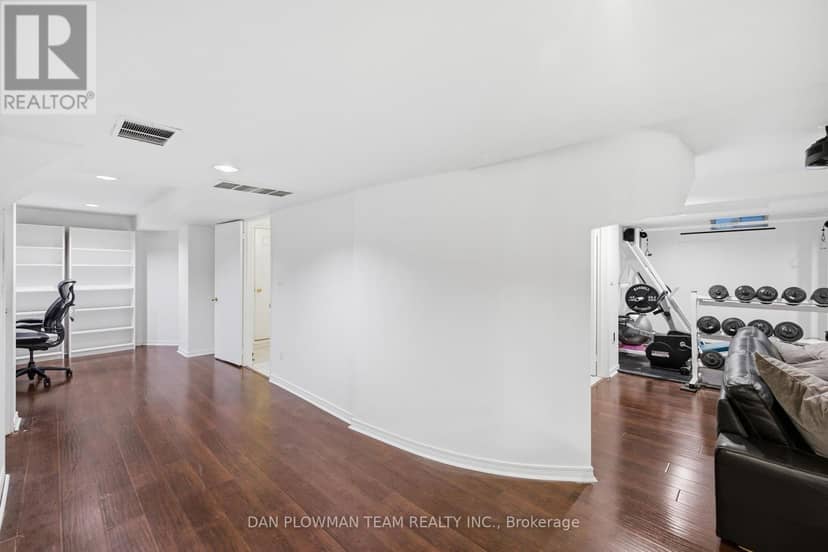 1603 Dellbrook Avenue — photo 36 of 40