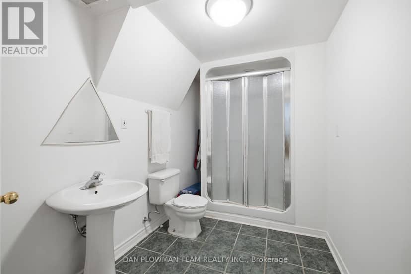 1603 Dellbrook Avenue — photo 37 of 40