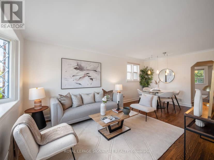 57 Yardley Avenue, Toronto, photo 3