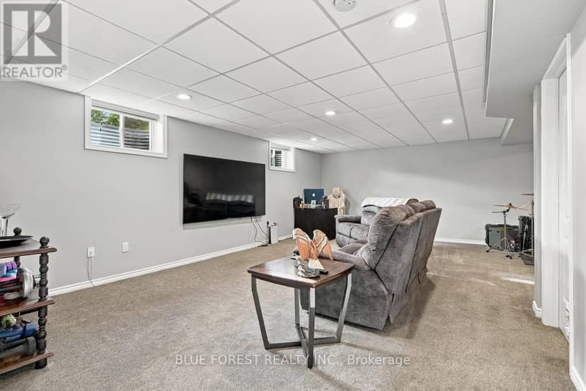 1197 Cardinal Road — photo 29 of 40