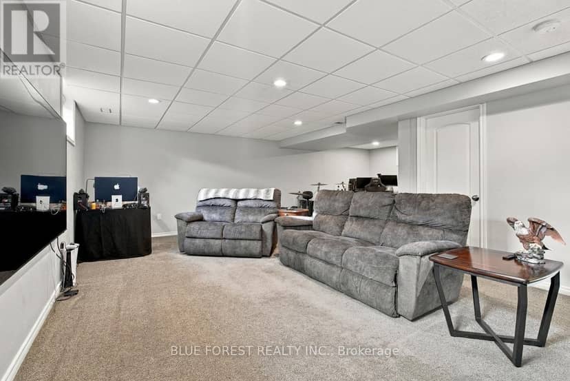 1197 Cardinal Road — photo 30 of 40