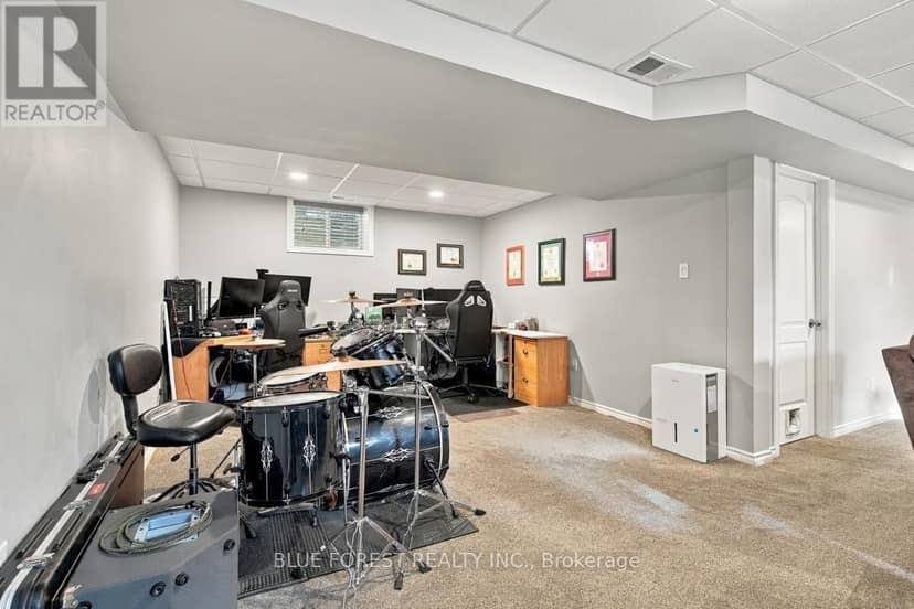 1197 Cardinal Road — photo 31 of 40