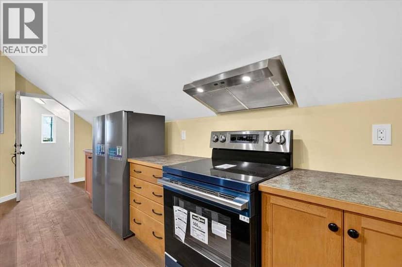 642193 104 Street E — photo 32 of 40