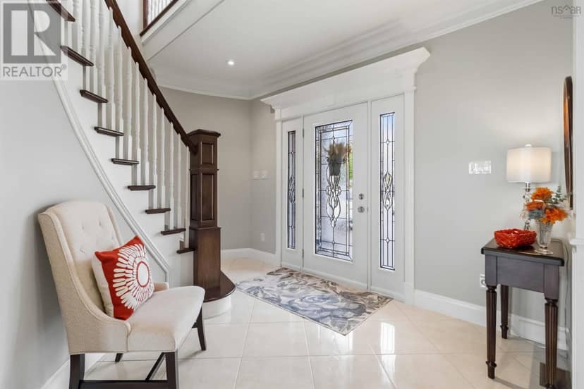 288 Bellbrook Crescent, Portland Hills, photo 3