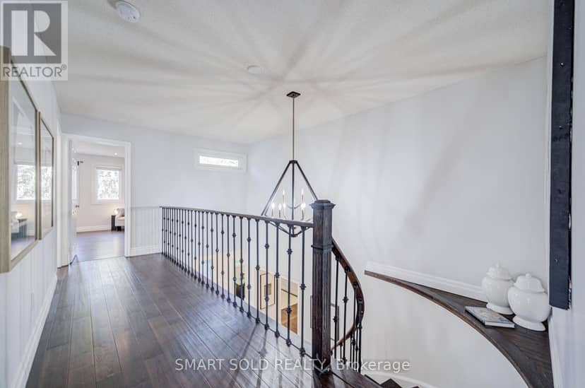 350 Kirby Crescent — photo 27 of 40
