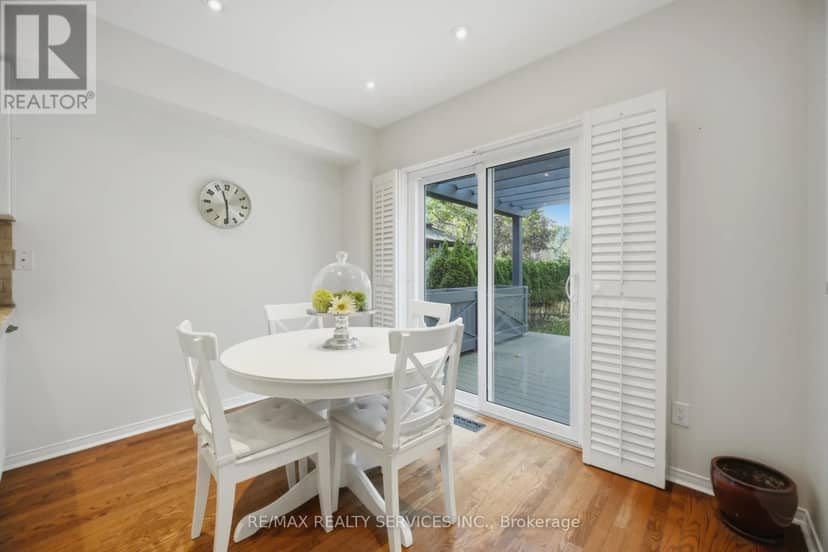 582 Plantation Gate — photo 13 of 34
