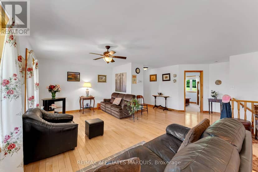 1192 Good Road — photo 12 of 40