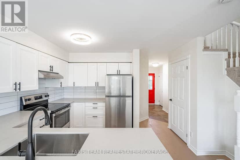 152 Ritchie Crescent, Springwater, photo 6
