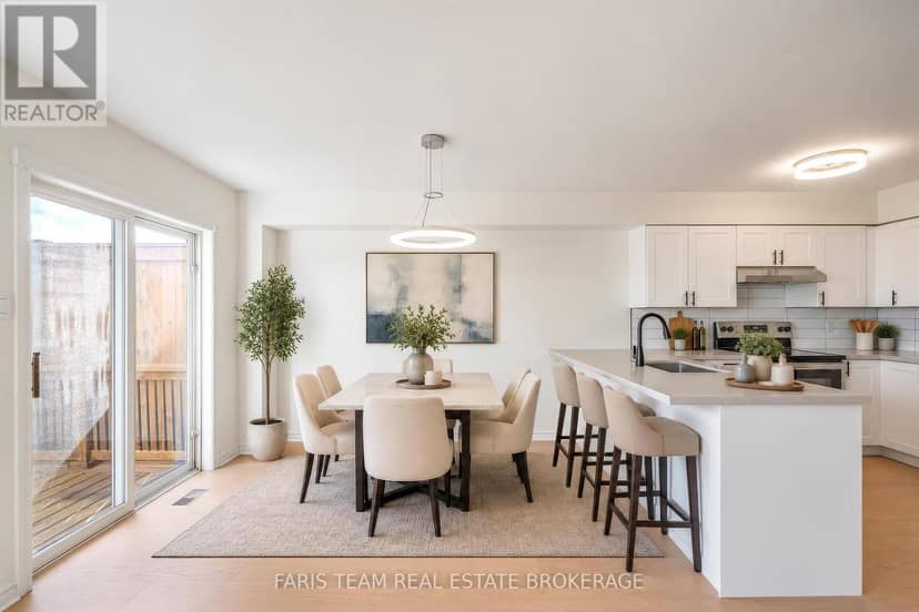 152 Ritchie Crescent, Springwater, photo 7