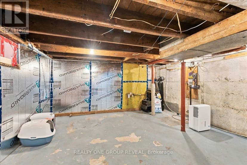27 Ross Street — photo 35 of 40