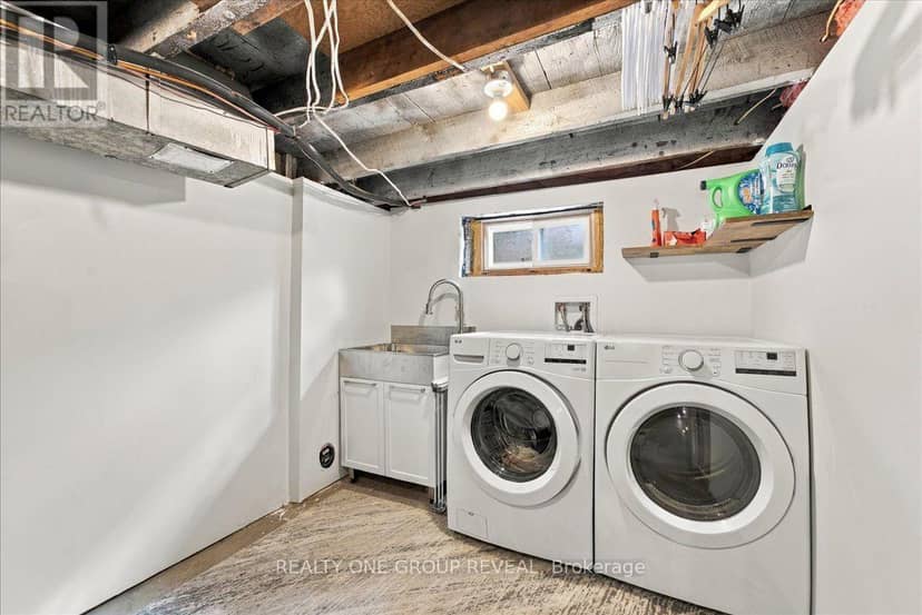 27 Ross Street — photo 36 of 40