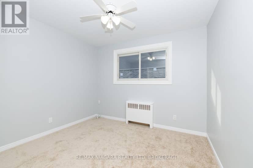 210 Taylor Street — photo 16 of 37