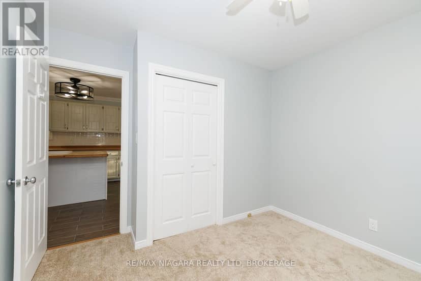 210 Taylor Street — photo 17 of 37