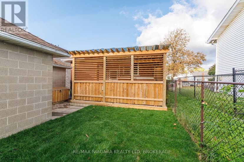 210 Taylor Street — photo 30 of 37