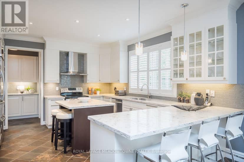 1624 Arthurs Way — photo 9 of 40