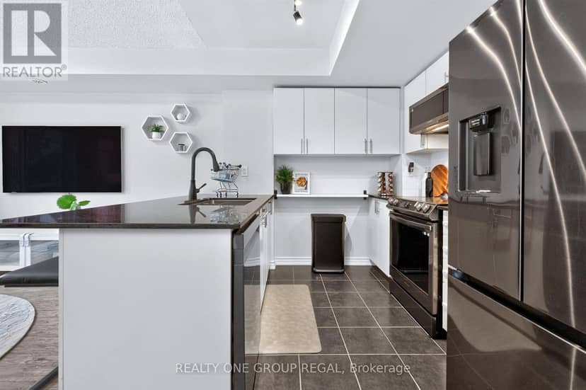 155 - 6 Foundry Avenue — photo 20 of 37