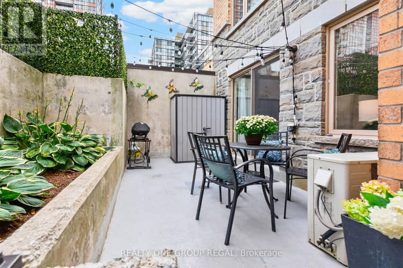 155 - 6 Foundry Avenue — photo 4 of 37