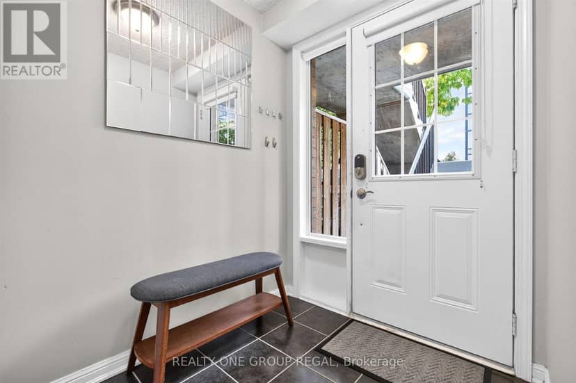 155 - 6 Foundry Avenue — photo 8 of 37