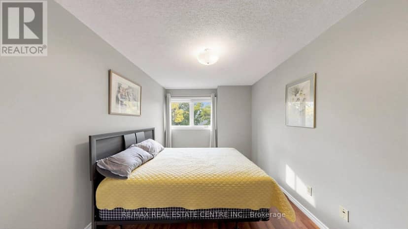 3 - 2215 Cleaver Avenue — photo 30 of 40
