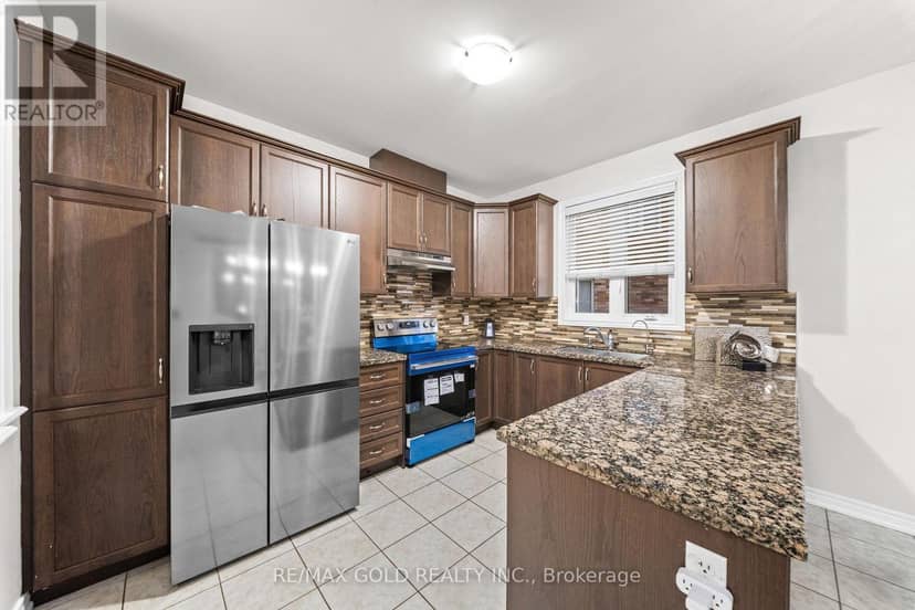 23 Wellpark Way, Brampton, photo 7
