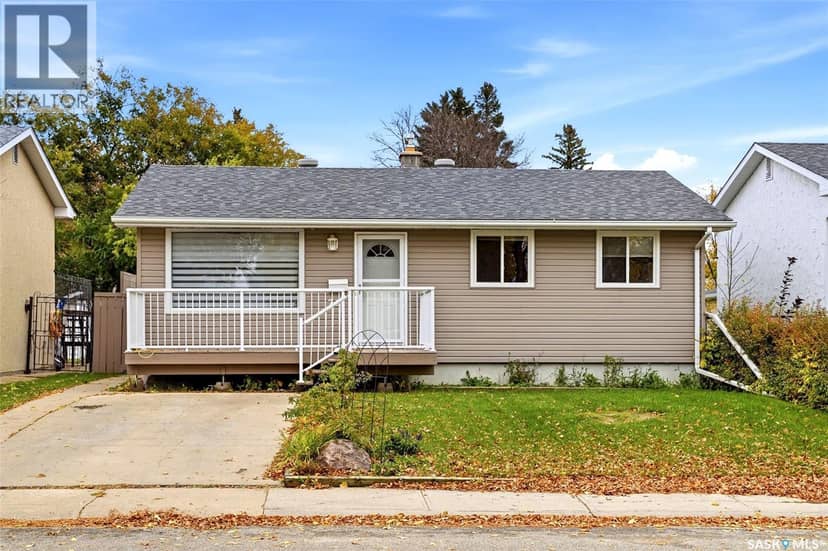 747 Sneddon STREET, Regina, photo 2