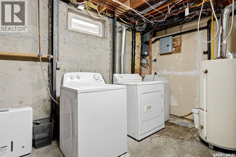 747 Sneddon STREET — photo 30 of 40