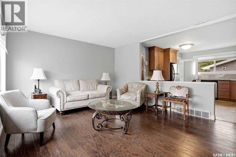 747 Sneddon STREET, Regina, photo 6