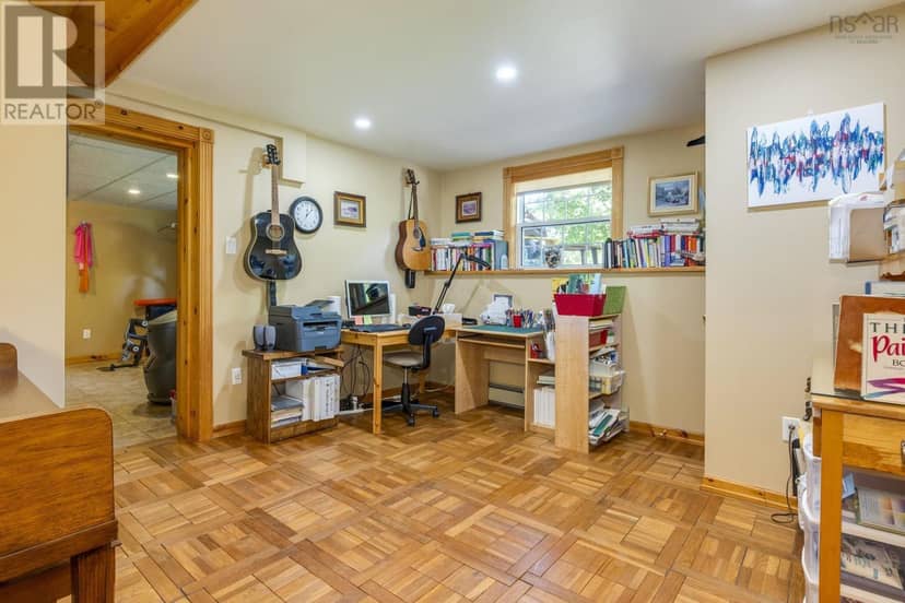 143 Oliver Road — photo 37 of 40
