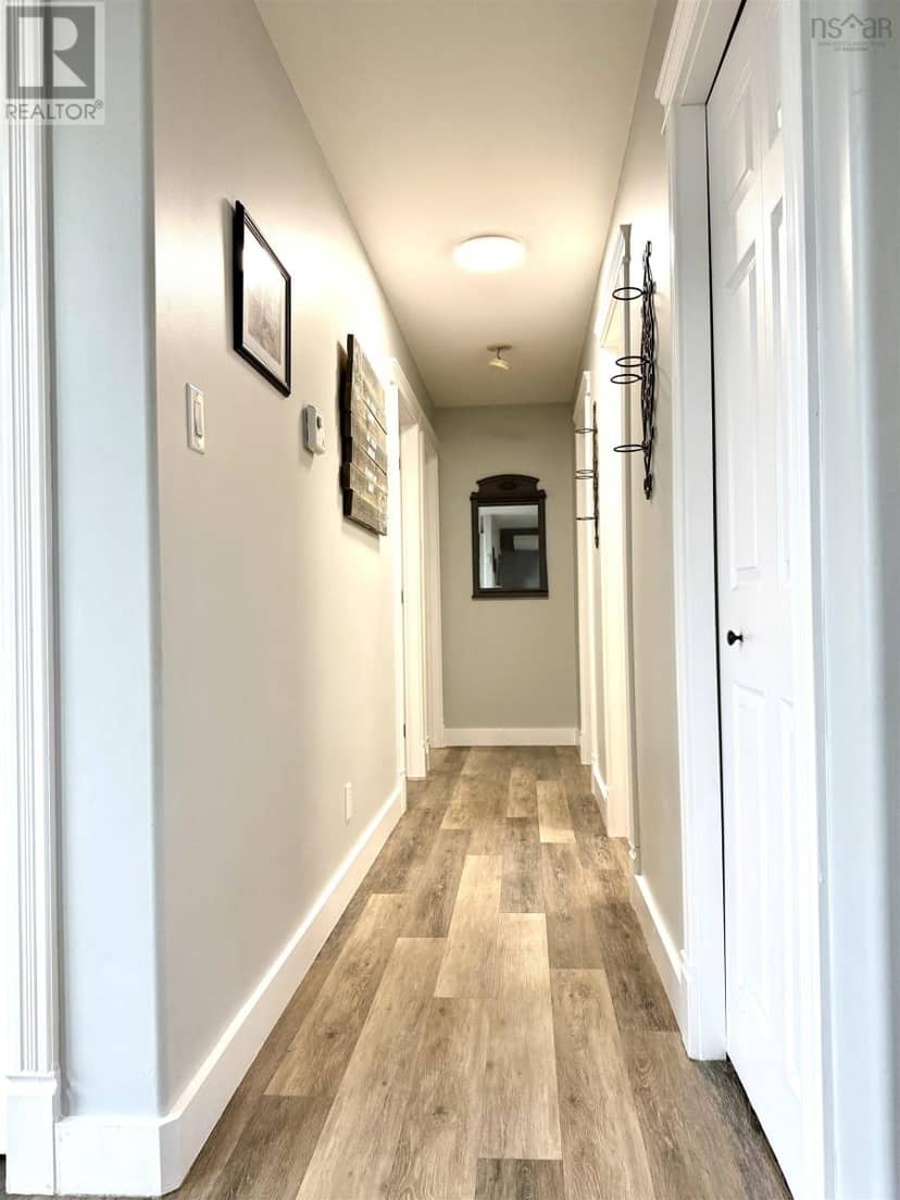 6 Paradise Avenue — photo 30 of 40