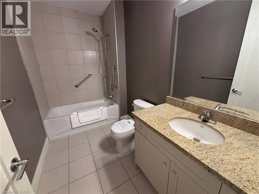 112 KING Street E Unit# 410 — photo 13 of 17