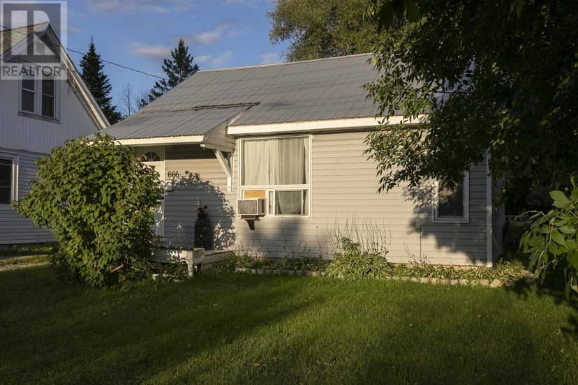 666 Shafer AVE — photo 1 of 30