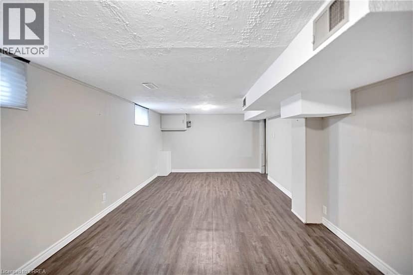 177 ST GEORGE Street — photo 33 of 40