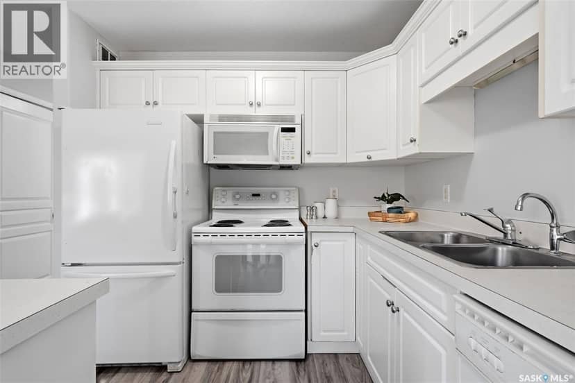 2266 Atkinson STREET — photo 12 of 36