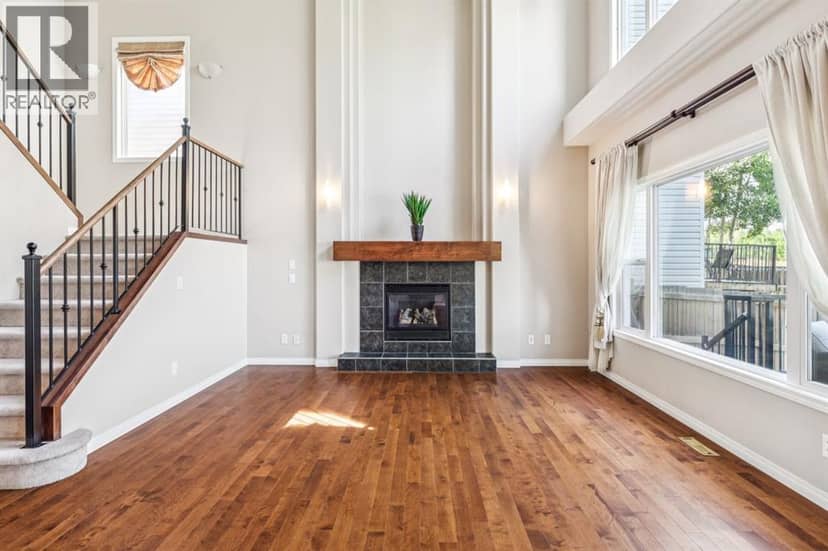 91 St Moritz Terrace SW, Calgary, photo 3