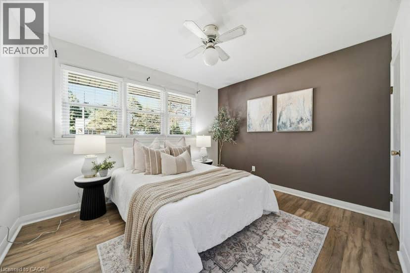 18 MAYWOOD Road — photo 16 of 40