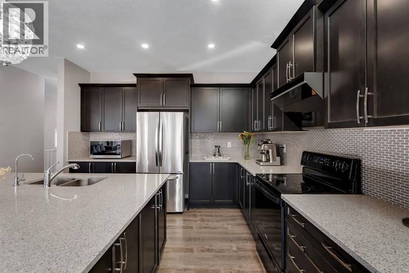 32 Carrington Manor NW — photo 13 of 40
