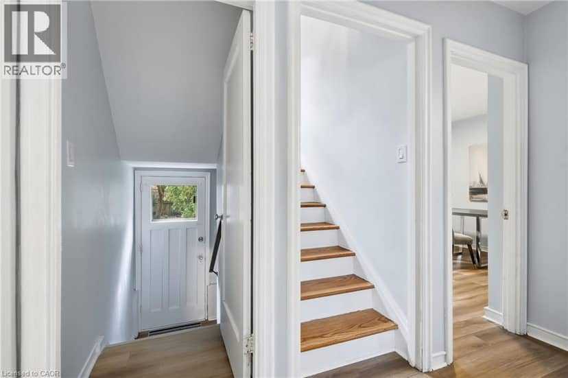 140 AUBURN Avenue — photo 10 of 36