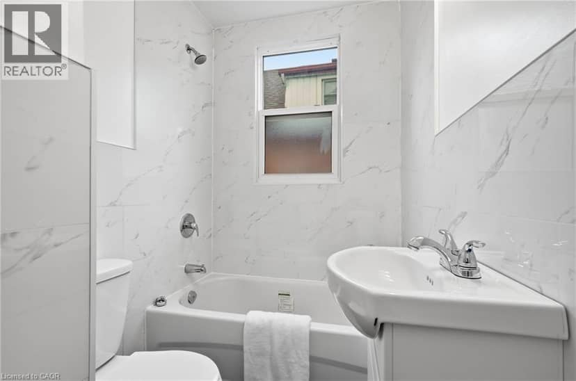 140 AUBURN Avenue — photo 14 of 36