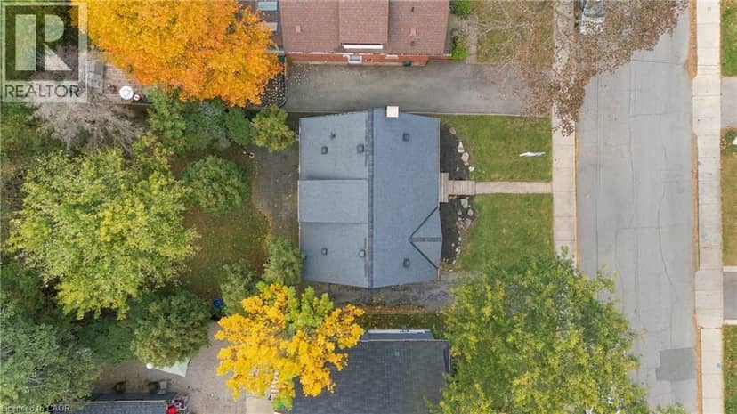 140 AUBURN Avenue — photo 31 of 36