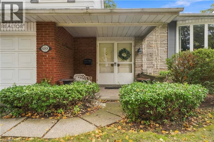 688 CHERRYWOOD Drive, Burlington, photo 5