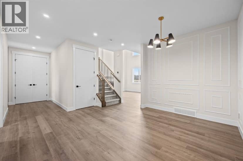 10 Ranchers Meadows, Okotoks, photo 3